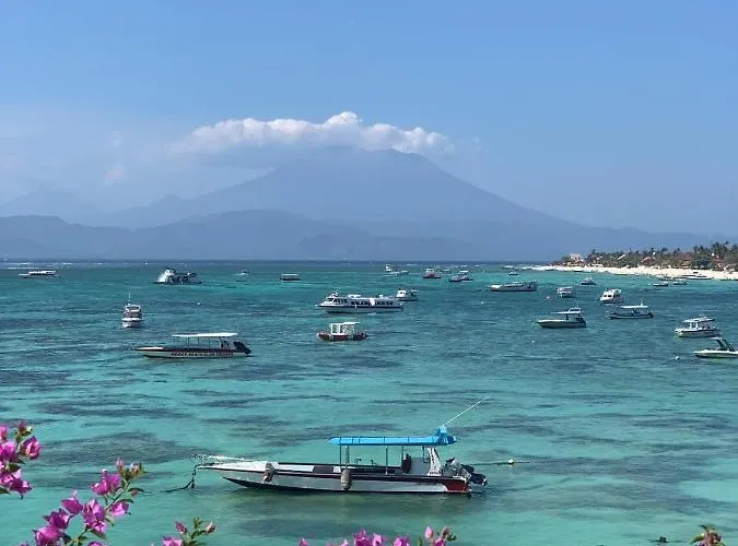 Pantai Villa *